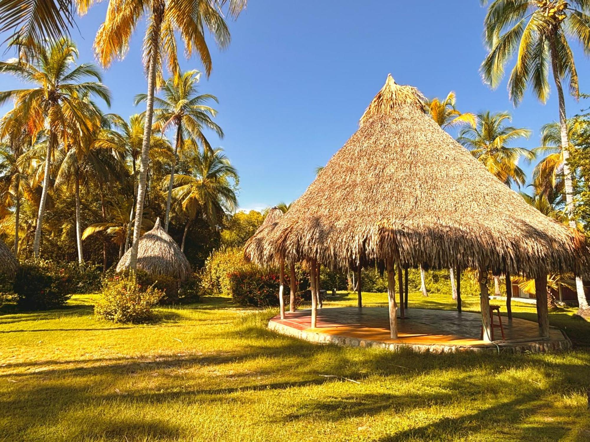 Hotel Playa Bonita Tayrona Буритака Экстерьер фото